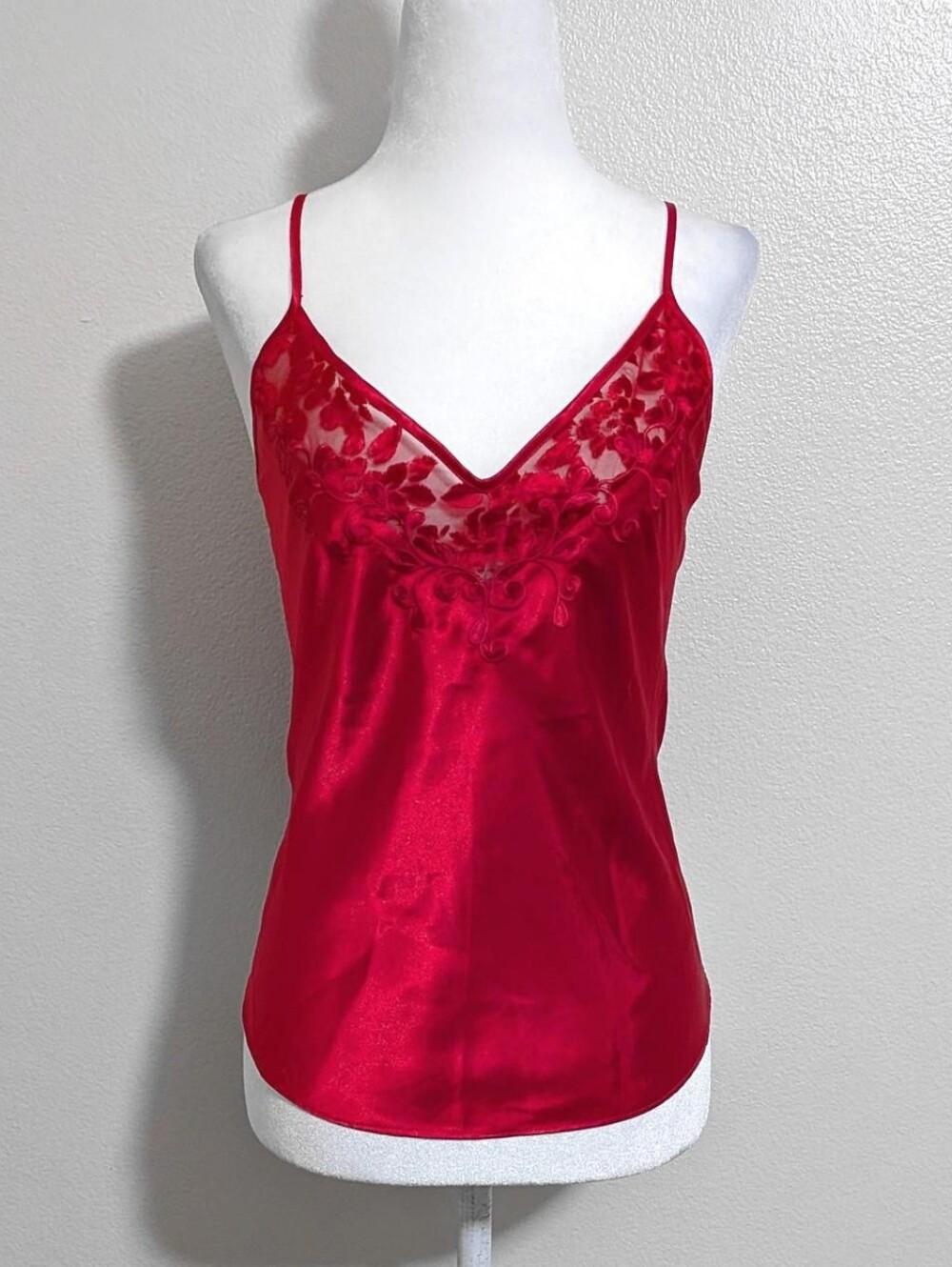 Vintage Alexandra Nicole Red Satin Lace Detailed Cami Top | Size M